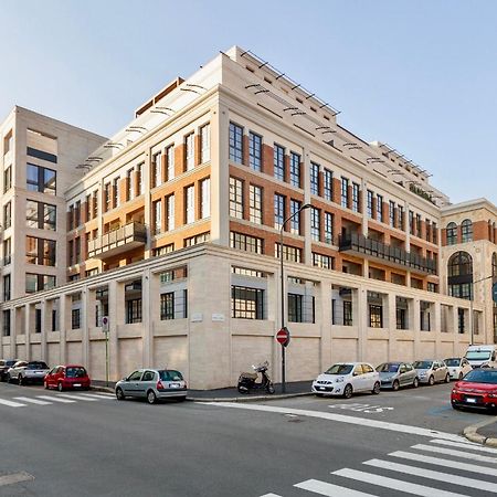 Urban Luxury - Bright And Central Apartment Milano Eksteriør billede