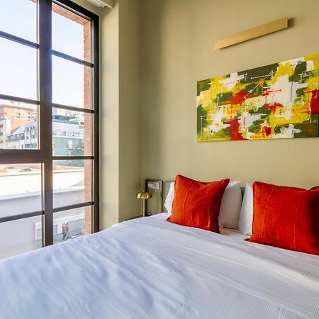 Urban Luxury - Bright And Central Apartment Milano Eksteriør billede