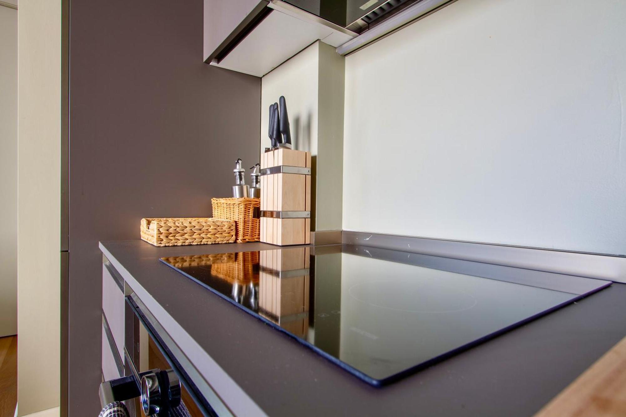 Urban Luxury - Bright And Central Apartment Milano Eksteriør billede